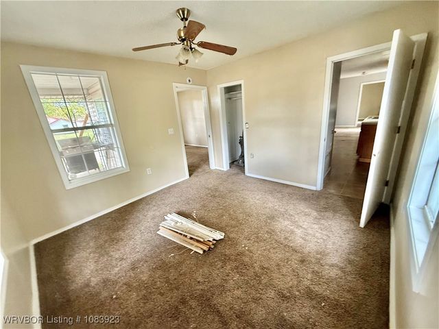 105 Witteville Road, Poteau, OK 74953