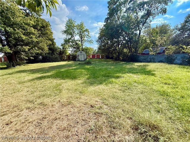 105 Witteville Road, Poteau, OK 74953