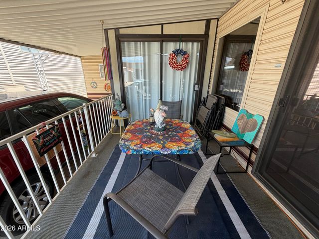 1073 S SENECA Drive, Apache Junction, AZ 85119