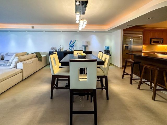 8877 Collins Ave 809, Surfside, FL 33154