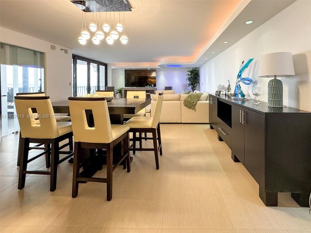 8877 Collins Ave 809, Surfside, FL 33154