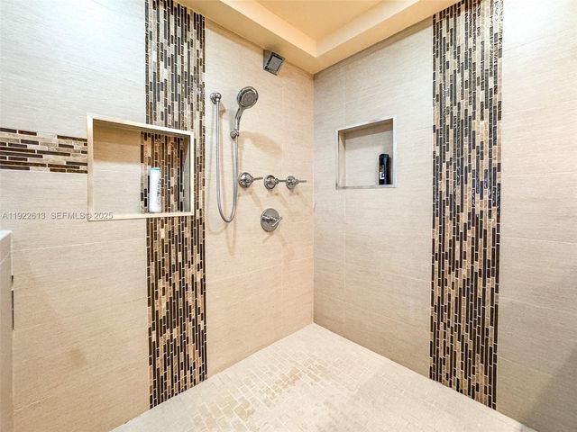 8877 Collins Ave 809, Surfside, FL 33154