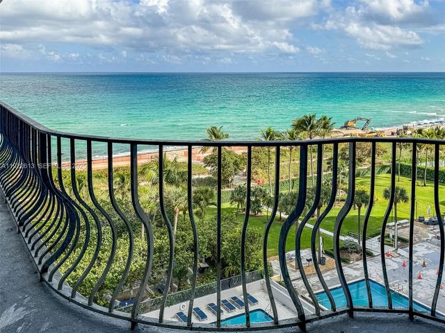 8877 Collins Ave 809, Surfside, FL 33154