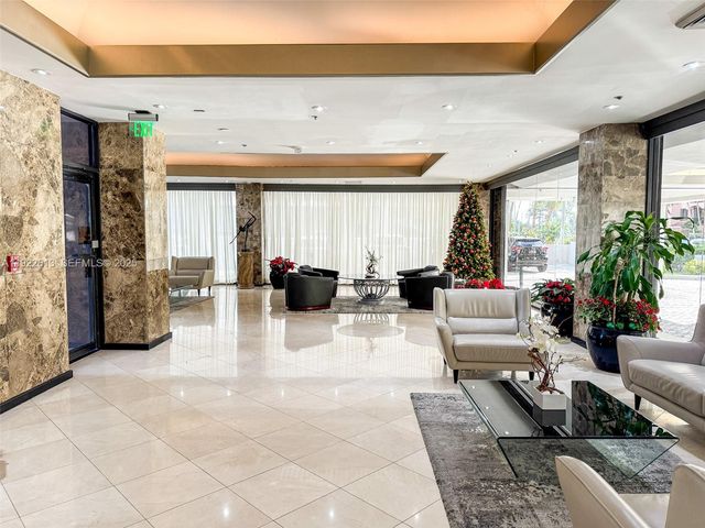 8877 Collins Ave 809, Surfside, FL 33154