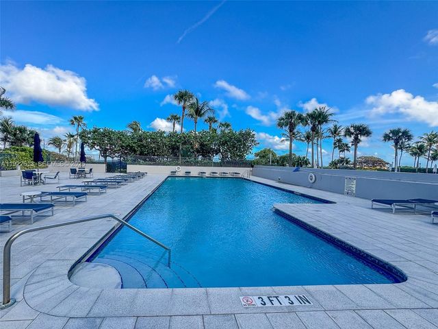 8877 Collins Ave 809, Surfside, FL 33154