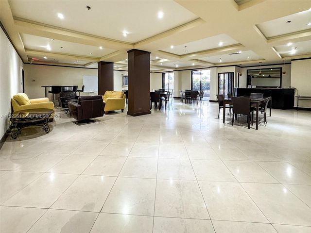 8877 Collins Ave 809, Surfside, FL 33154