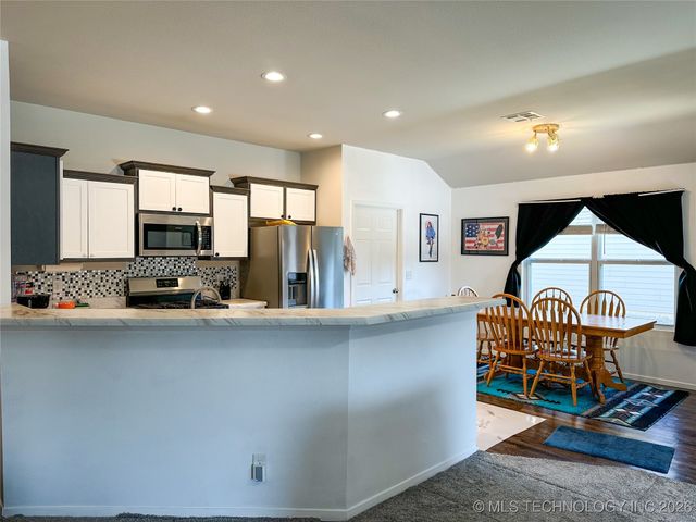 23714 E 115th Street S, Broken Arrow, OK 74014