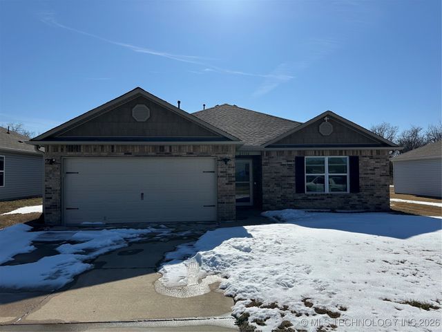 23714 E 115th Street S, Broken Arrow, OK 74014