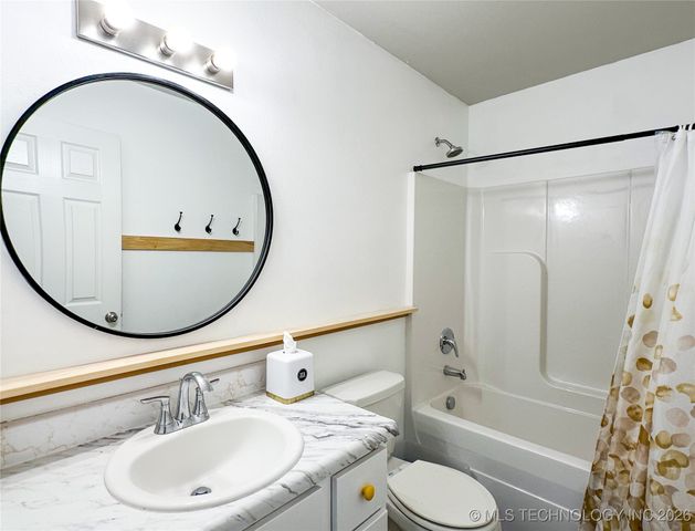 23714 E 115th Street S, Broken Arrow, OK 74014