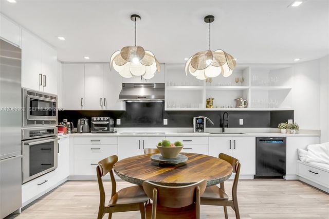 201 Crandon Boulevard 175, Key Biscayne, FL 33149
