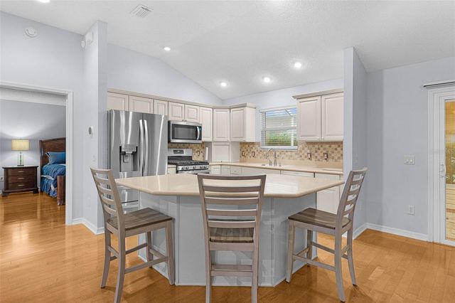 649 RAVENEL COURT, The Villages, FL 32162