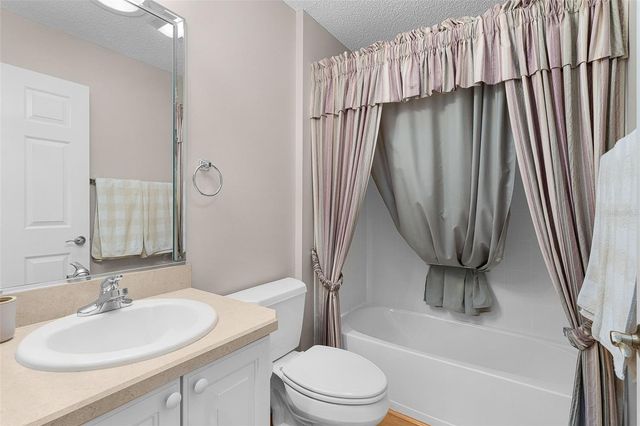649 RAVENEL COURT, The Villages, FL 32162
