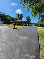 2086 Bluebird Court, Portage, IN 46368