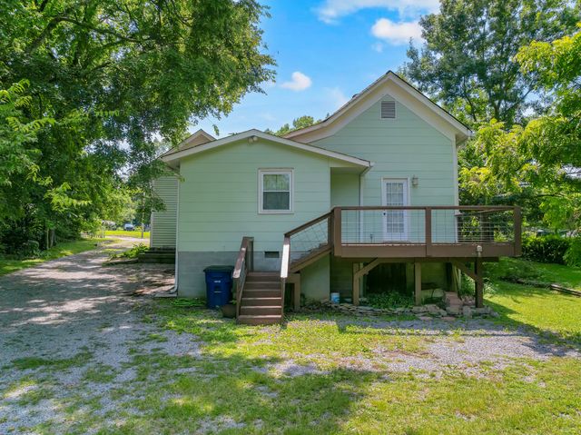 709 Belmont Ave, Shelbyville, TN 37160