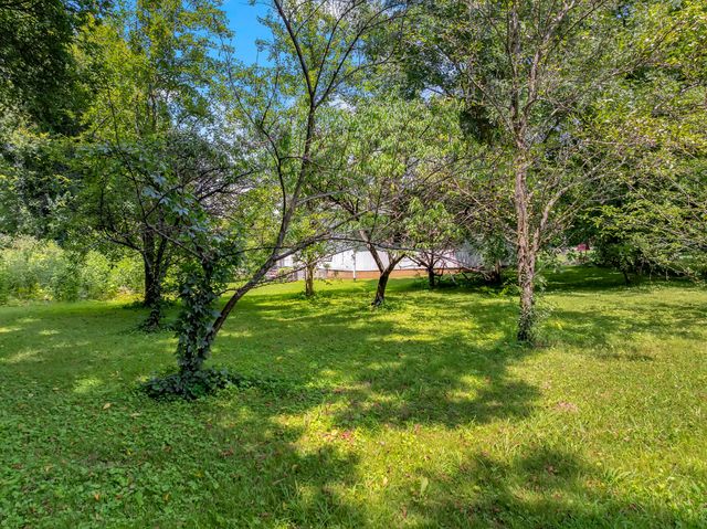709 Belmont Ave, Shelbyville, TN 37160
