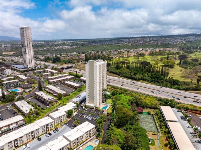 98-1038 Moanalua Road 1502, Aiea, HI 96701
