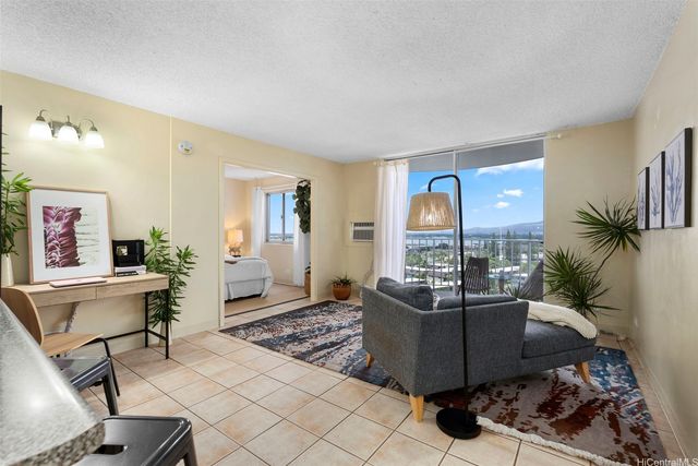 98-1038 Moanalua Road 1502, Aiea, HI 96701