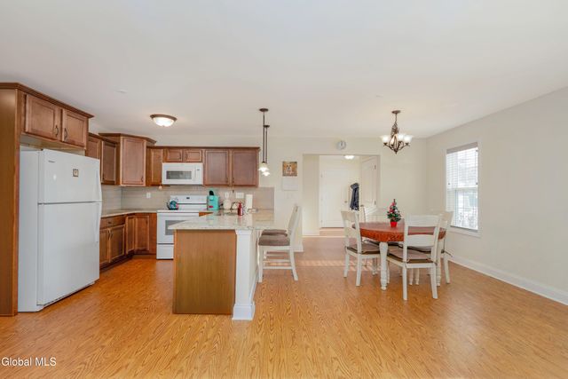 25 Kasey Pass, Ballston Spa, NY 12020