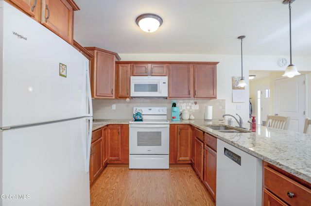 25 Kasey Pass, Ballston Spa, NY 12020