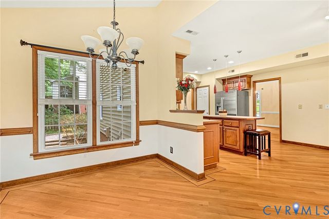 10279 Matthews Grove Ln, Mechanicsville, VA 23116