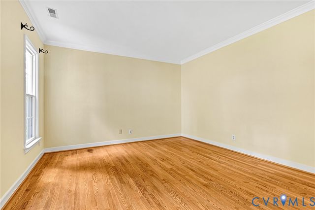 10279 Matthews Grove Ln, Mechanicsville, VA 23116