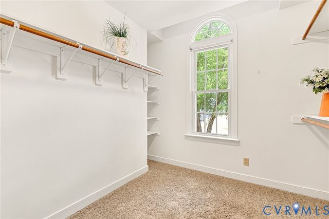 10279 Matthews Grove Ln, Mechanicsville, VA 23116