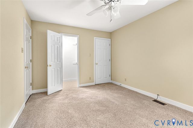 10279 Matthews Grove Ln, Mechanicsville, VA 23116