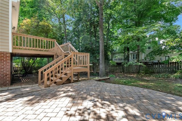 10279 Matthews Grove Ln, Mechanicsville, VA 23116