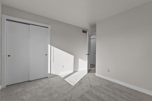 2457 BLAKE COURT, Oshkosh, WI 54904