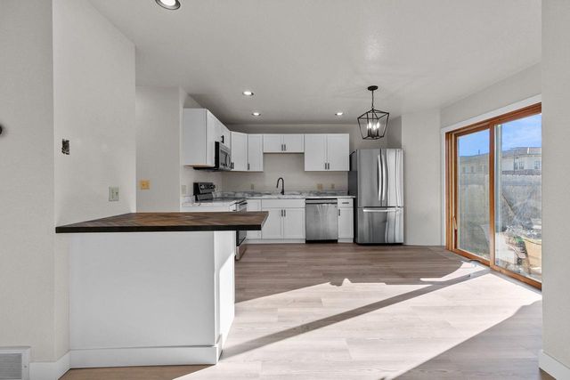 2457 BLAKE COURT, Oshkosh, WI 54904