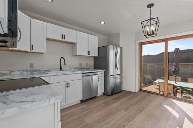 2457 BLAKE COURT, Oshkosh, WI 54904