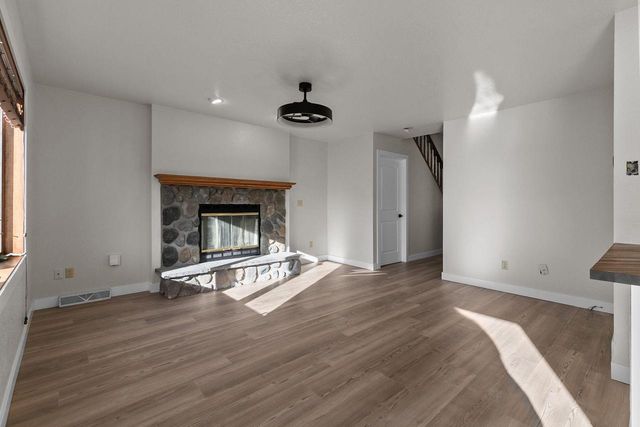 2457 BLAKE COURT, Oshkosh, WI 54904