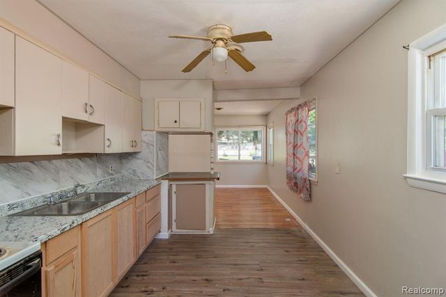 3418 Marmion Avenue, Flint, MI 48506