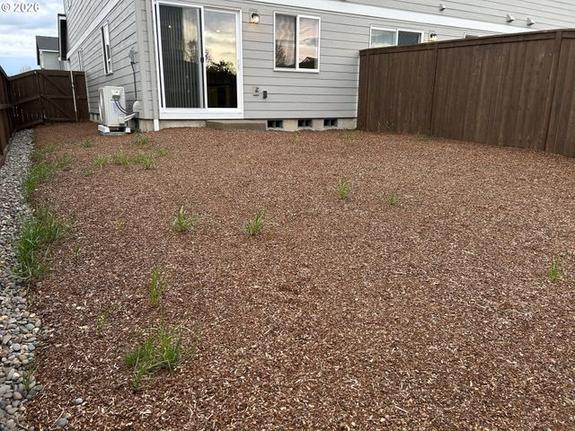 1470 LAURA VISTA Dr Nw, Albany, OR 97321