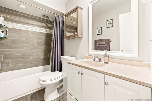 1600 Shaker Circle, Wellington, FL 33414