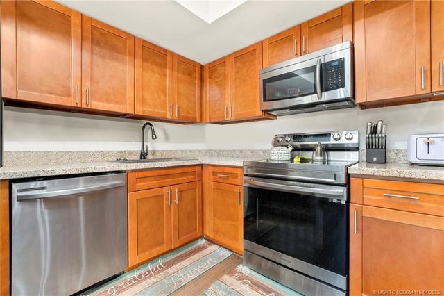 1600 Shaker Circle, Wellington, FL 33414