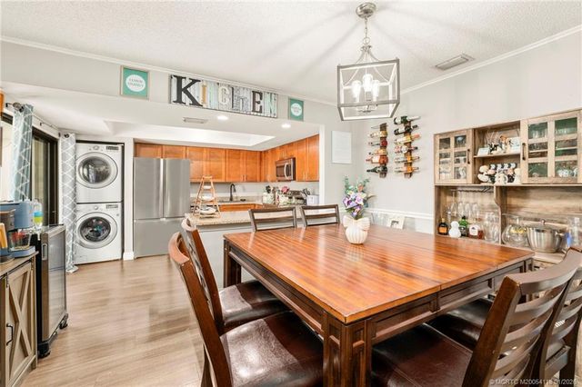 1600 Shaker Circle, Wellington, FL 33414