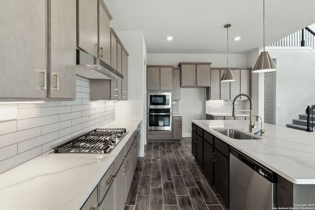 1633 Saddleback Run, New Braunfels, TX 78130