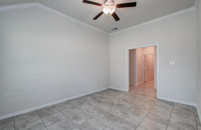 1011 Veer Drive, Crosby, TX 77532