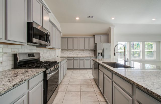 1011 Veer Drive, Crosby, TX 77532