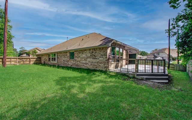 1011 Veer Drive, Crosby, TX 77532