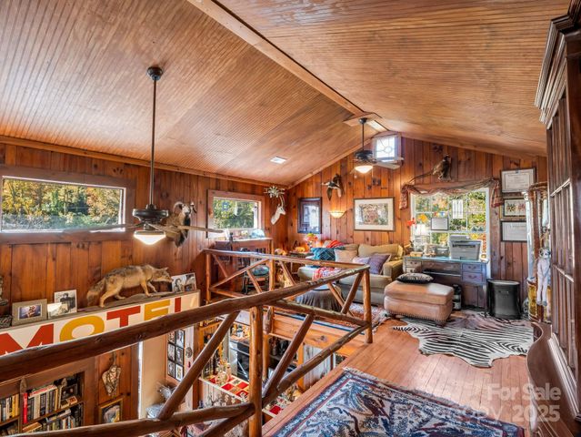 712 Main Street, Chimney Rock, NC 28720