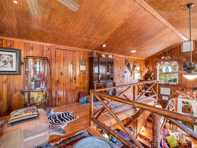 712 Main Street, Chimney Rock, NC 28720