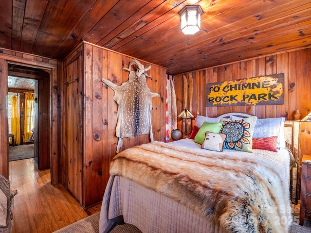 712 Main Street, Chimney Rock, NC 28720