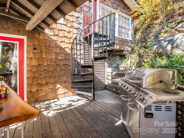 712 Main Street, Chimney Rock, NC 28720