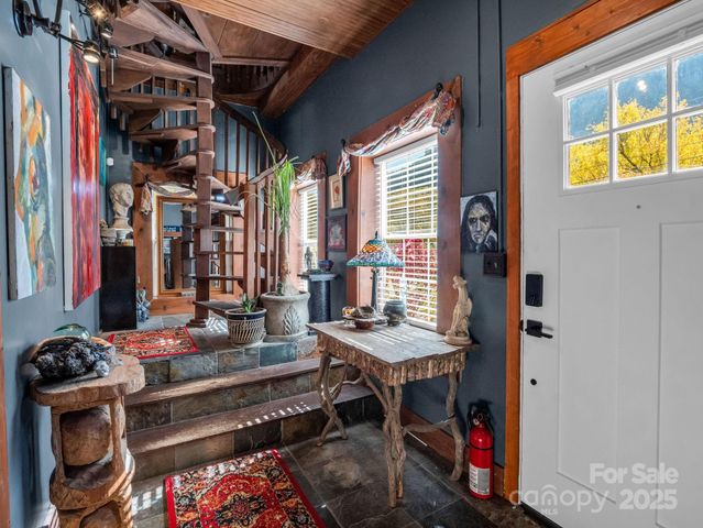 712 Main Street, Chimney Rock, NC 28720