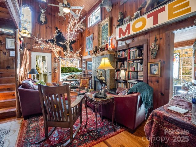 712 Main Street, Chimney Rock, NC 28720