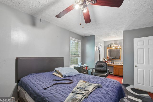 6930 Smoke Ridge Drive, Fairburn, GA 30213