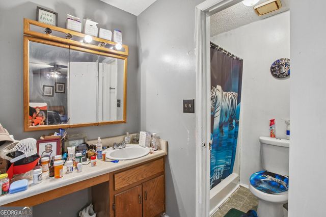 6930 Smoke Ridge Drive, Fairburn, GA 30213