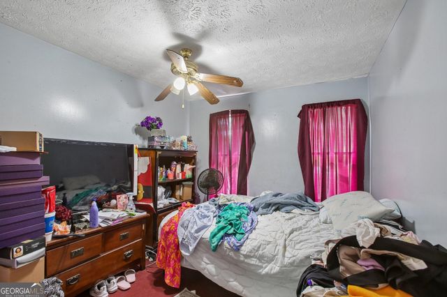 6930 Smoke Ridge Drive, Fairburn, GA 30213